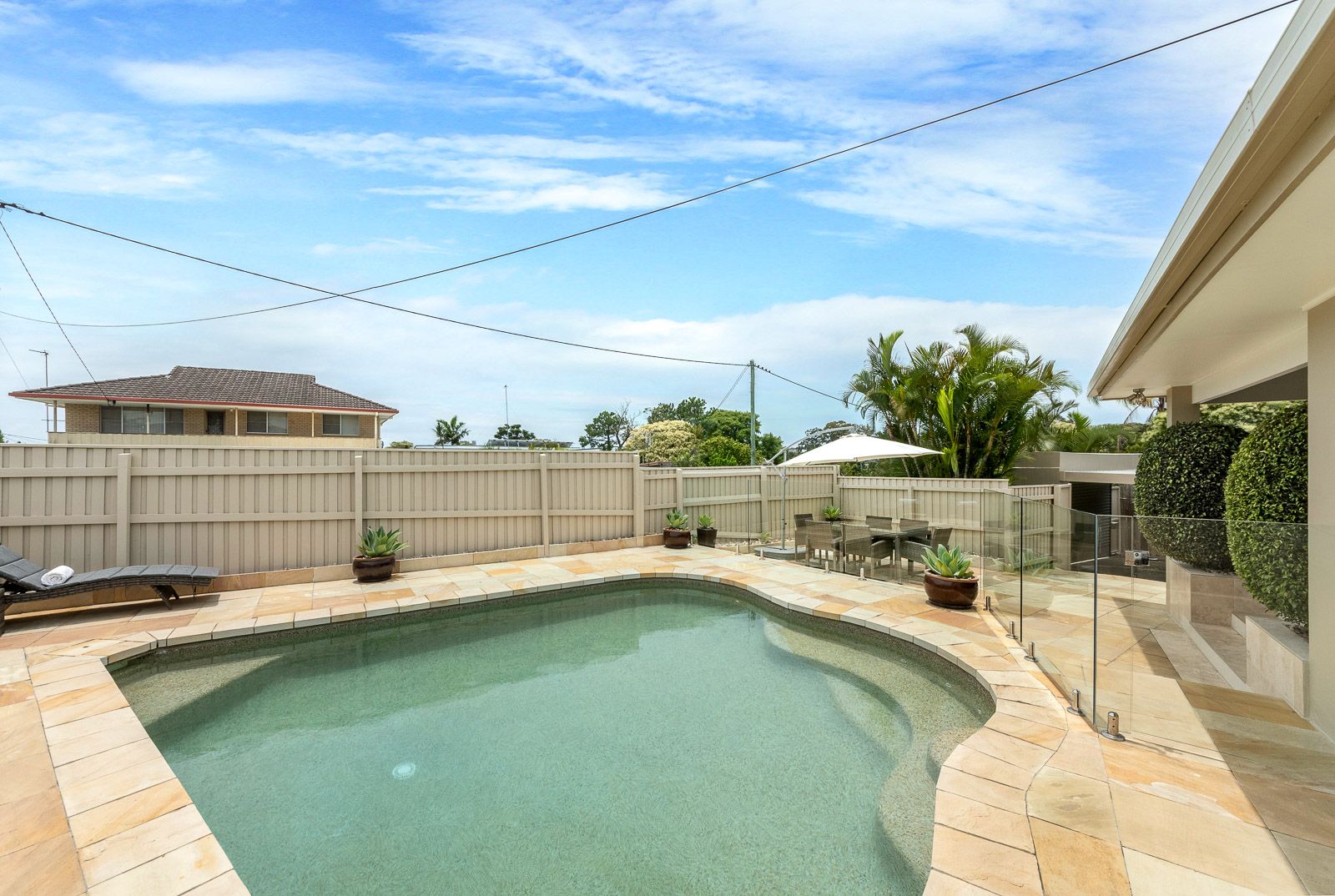 39 Cooleroo Crescent, Southport QLD 4215, Image 1