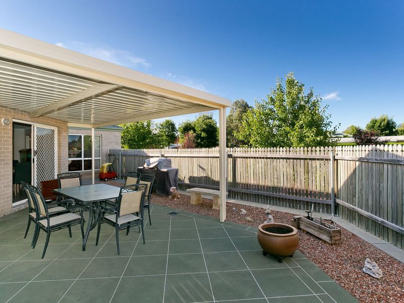 5 Birch Drive & 2 Falconer Place, Bungendore NSW 2621, Image 2