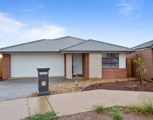 12 Emmett Street, Bacchus Marsh VIC 3340