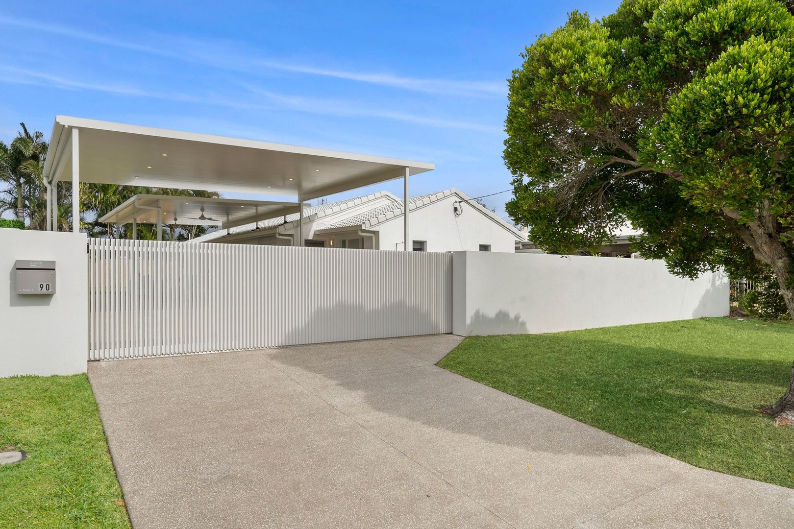 90 Lapoinya Crescent, Warana QLD 4575, Image 1