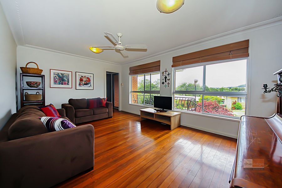 23 Hillview Crescent, Coffs Harbour NSW 2450, Image 1