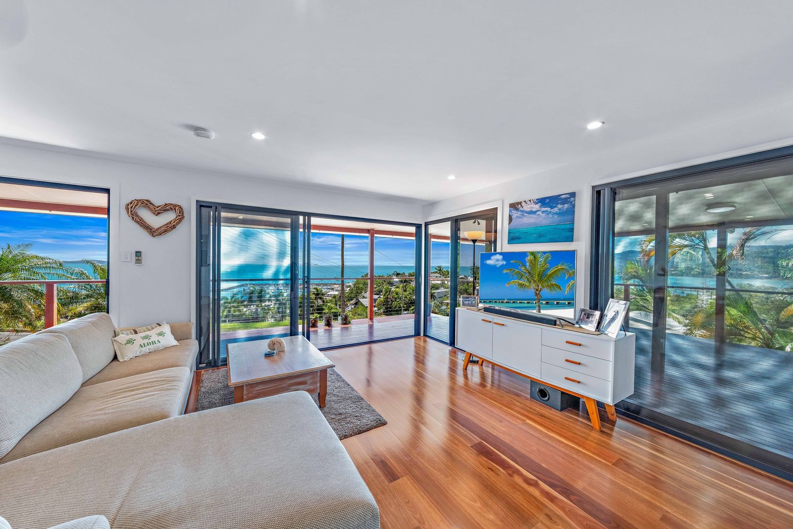 9 Kara Crescent, Airlie Beach QLD 4802, Image 1