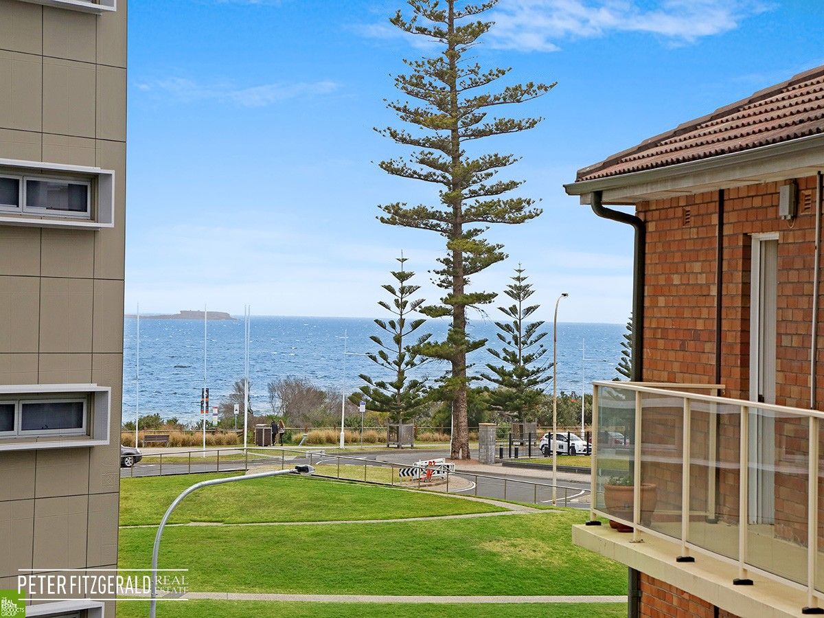 2 bedrooms Apartment / Unit / Flat in 14/6 Parkside Avenue WOLLONGONG NSW, 2500