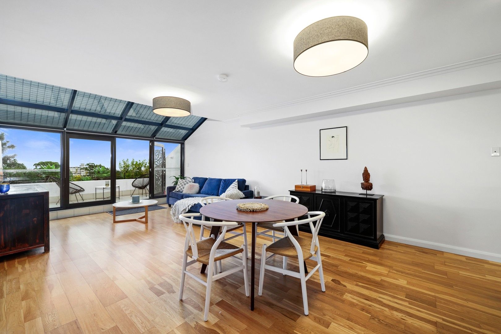 2 bedrooms Apartment / Unit / Flat in 40/236 Pacific Highway CROWS NEST NSW, 2065