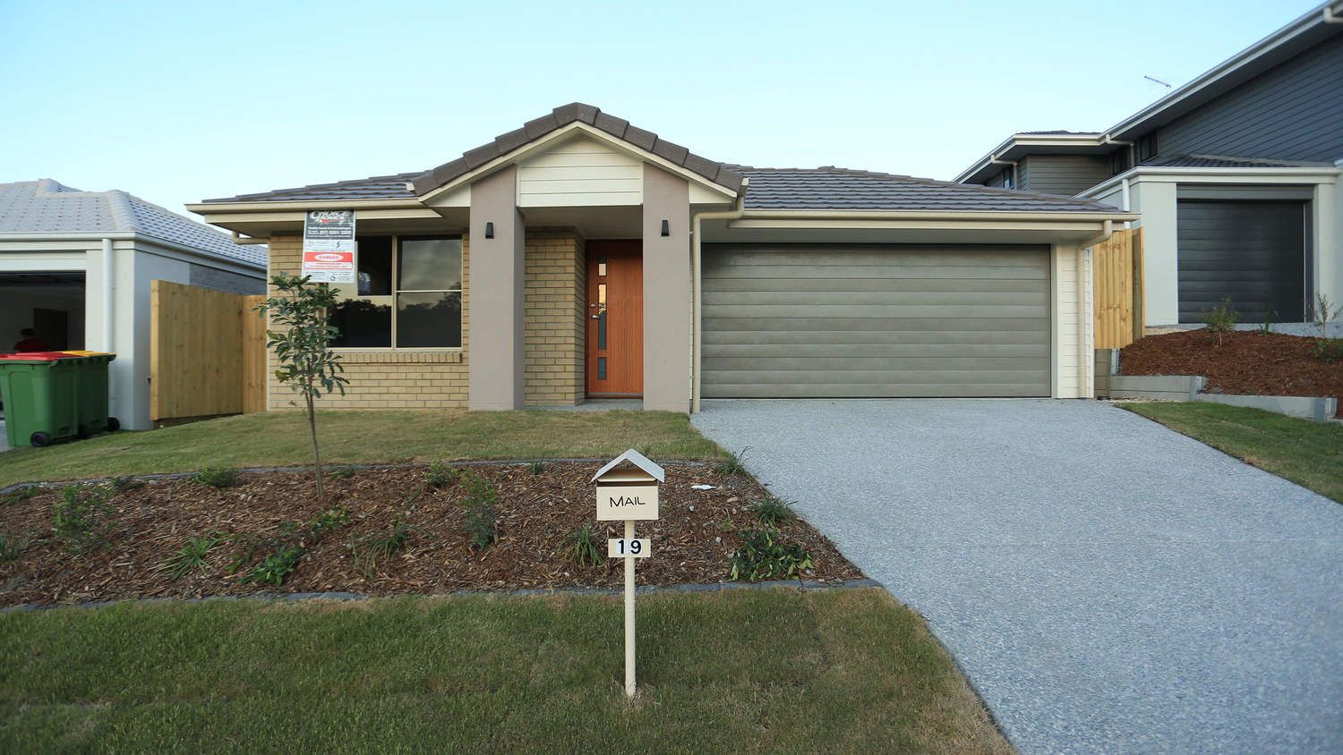 19 Dysart Drive, Holmview QLD 4207 House For Rent Domain