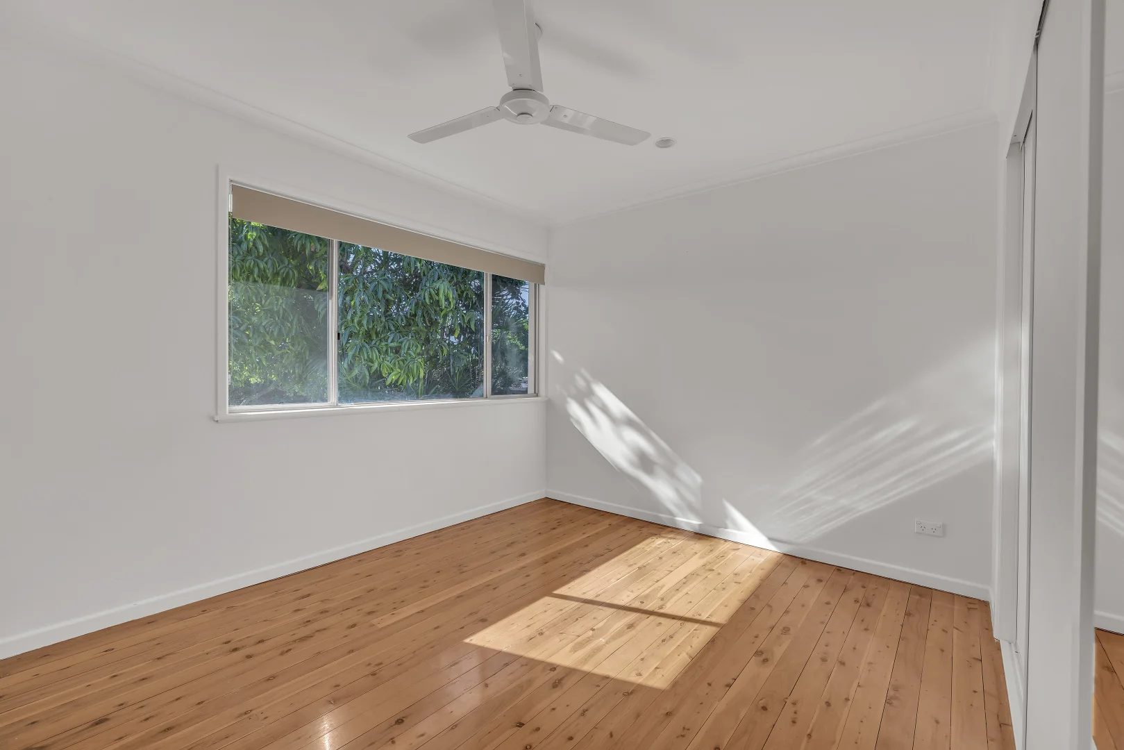 Additional image 9 of 9 Messines Crescent, Miami QLD 4220