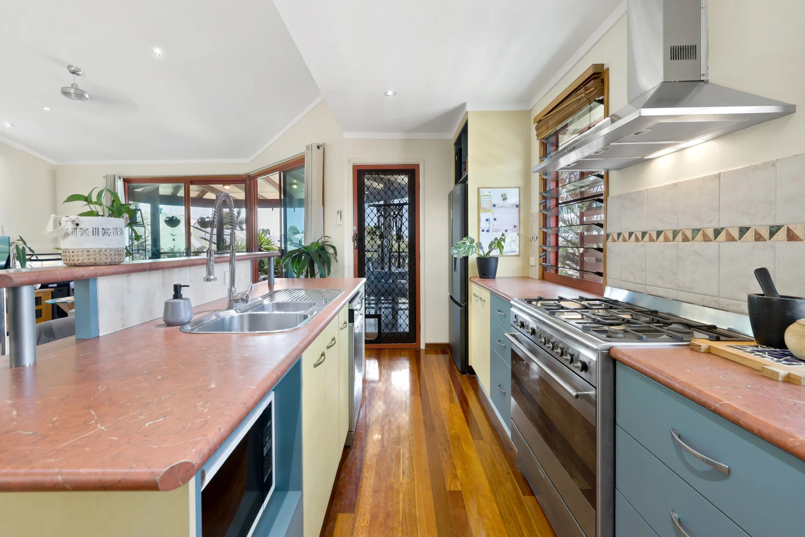 Additional image 10 of 15 Alexander Street, Rural View QLD 4740