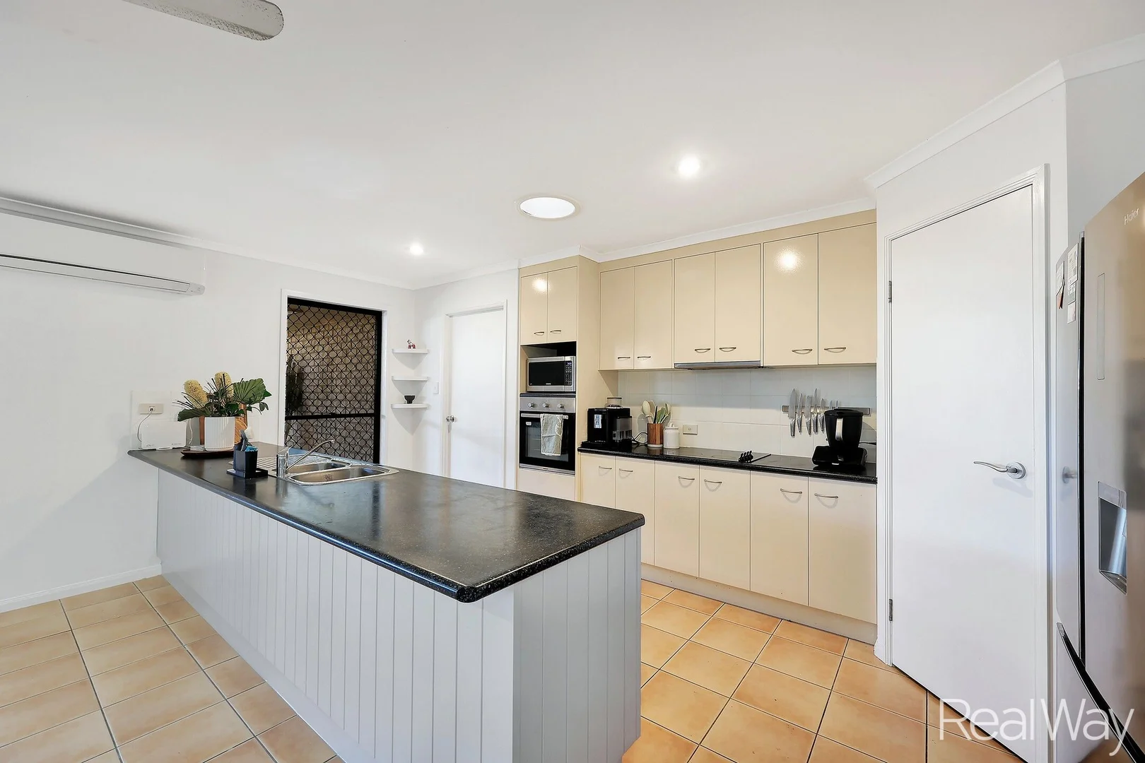 Additional image 11 of 23 Birchdale Drive, Bargara QLD 4670