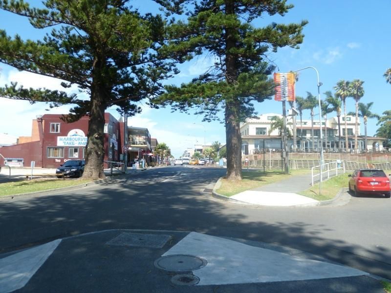 19a Boollwarroo Parade, Shellharbour NSW 2529, Image 2