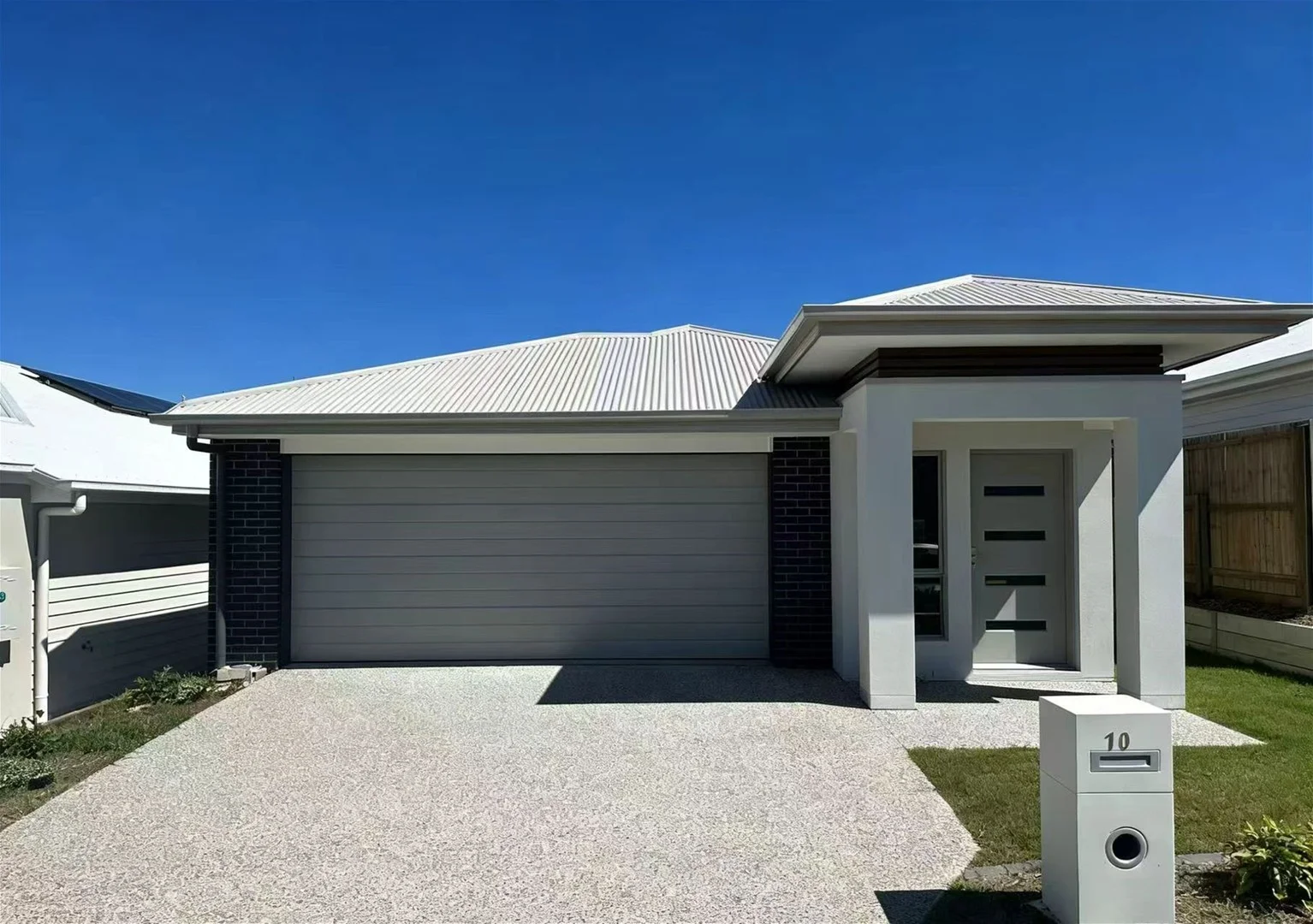 10 Barbeth Rd, Greenbank QLD 4124