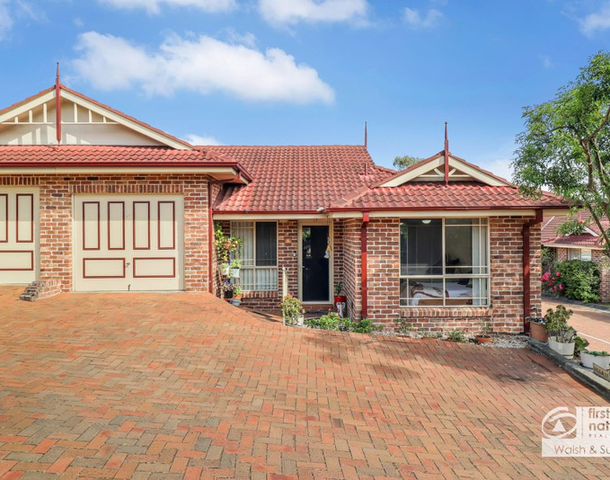 17/211 Old Windsor Road, Northmead NSW 2152