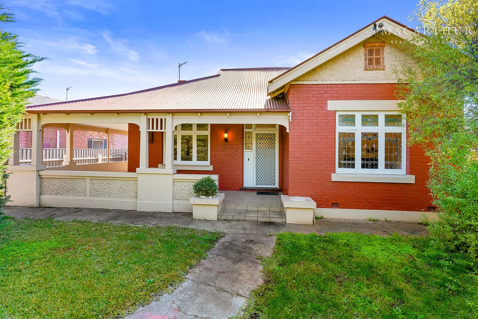 17 Gormly Avenue, Wagga Wagga NSW 2650