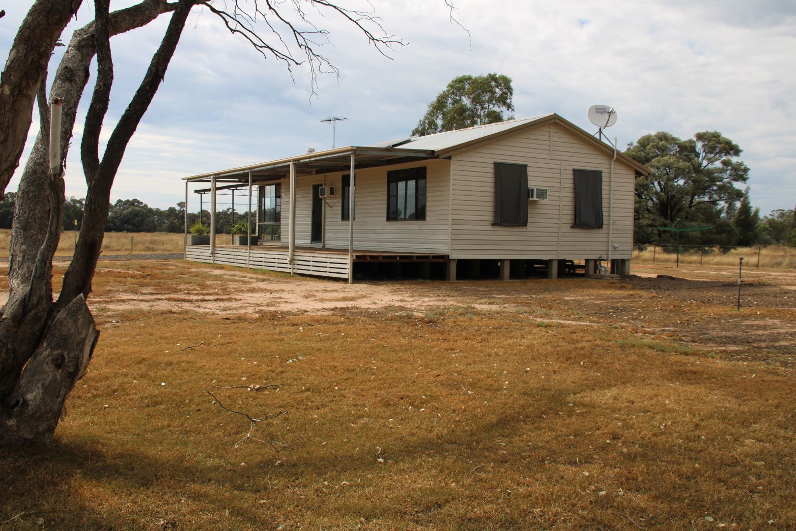 208 Forest Way, Wee Waa NSW 2388, Image 2