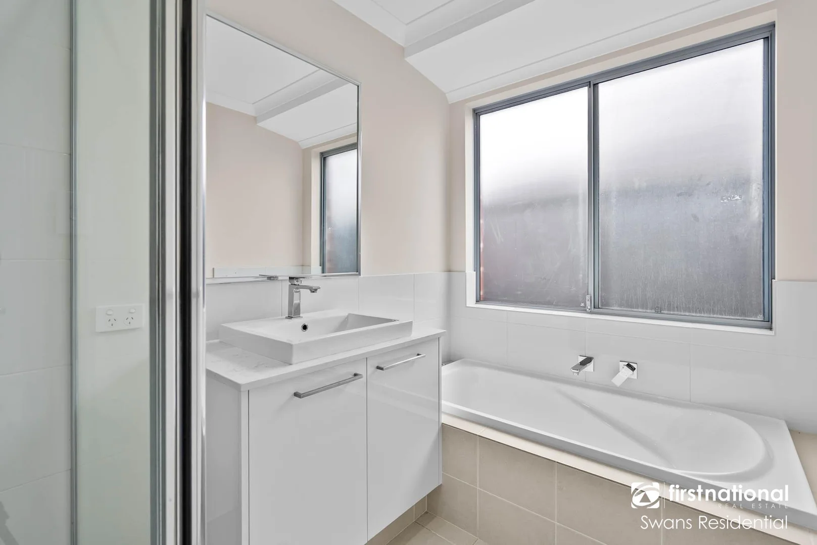 Additional image 27 of 13 Koolbardi Street, Halls Head WA 6210