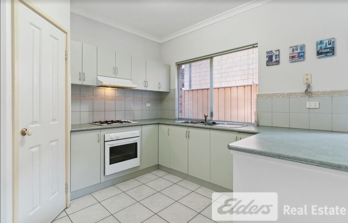 3 bedrooms Townhouse in 3/5 Fraser Street ROCKINGHAM WA, 6168