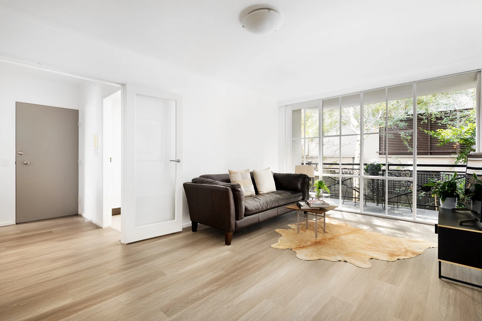 Additional image 3 of 6/27 Tintern Avenue, Toorak VIC 3142