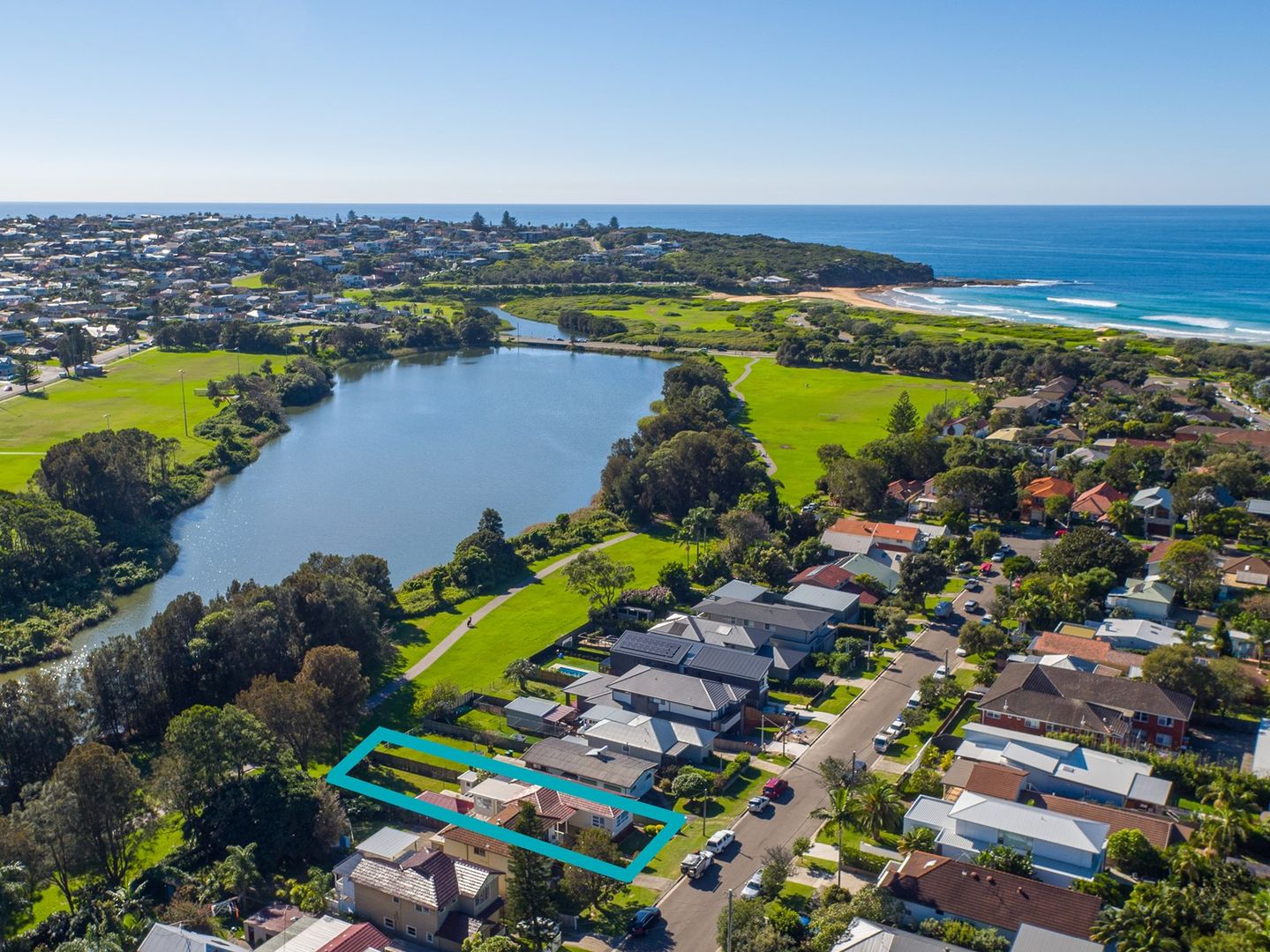 12 Stewart Ave, Curl Curl NSW 2096, Image 1