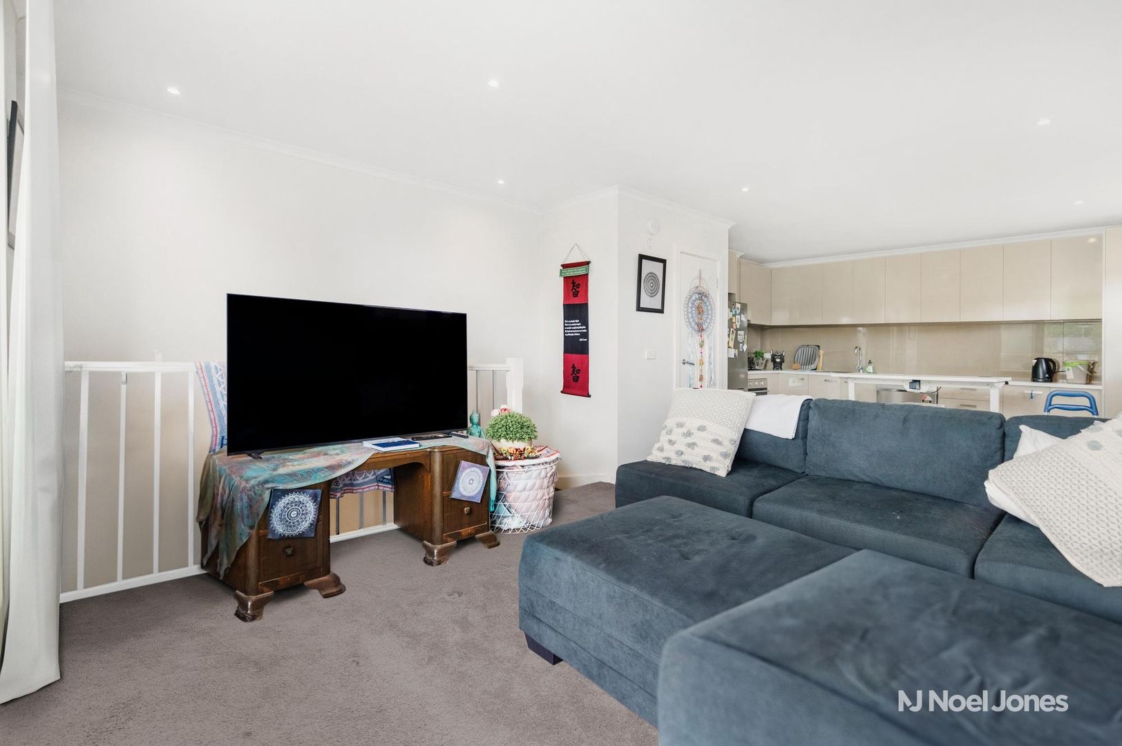 1/8 Pine Crescent, Boronia VIC 3155, Image 2