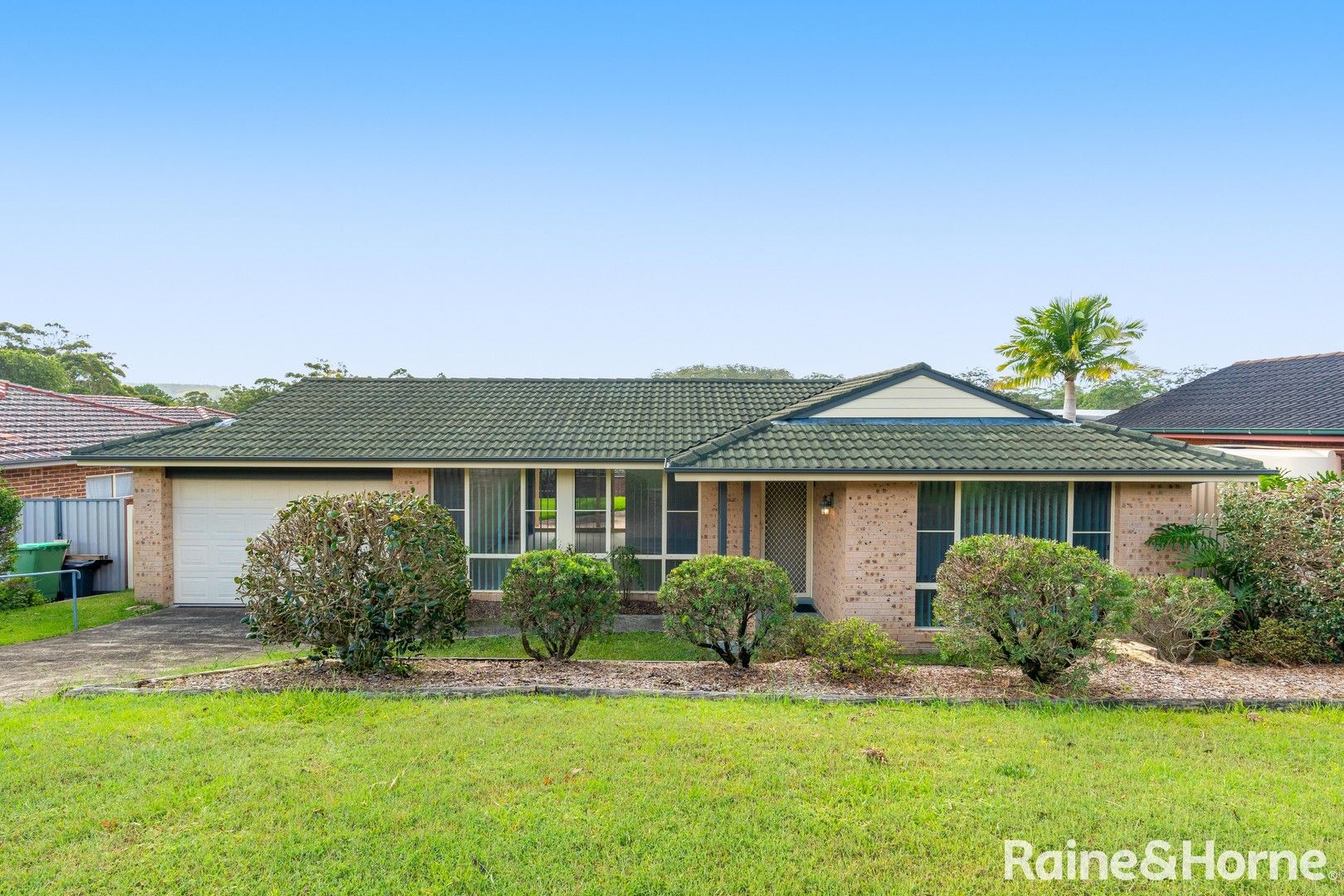 9 Allandale Rd, Green Point NSW 2251 House For Rent 590 Domain