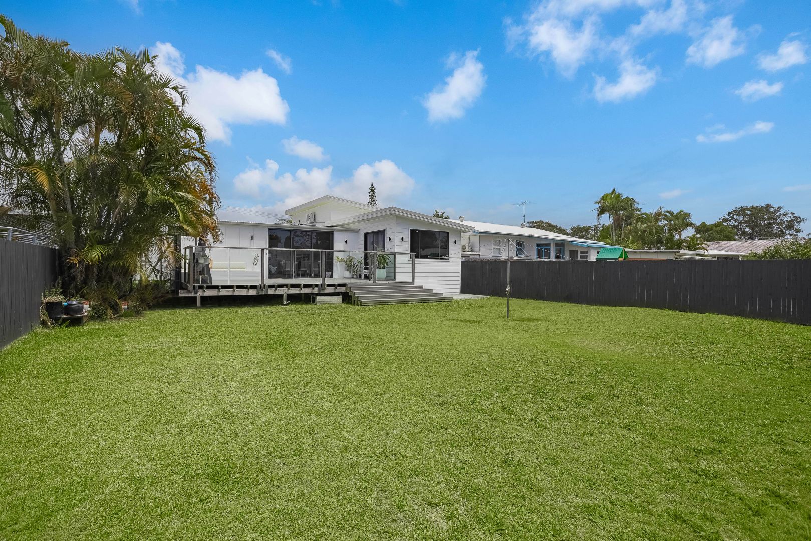 10 Floral Avenue, Tweed Heads South NSW 2486, Image 2