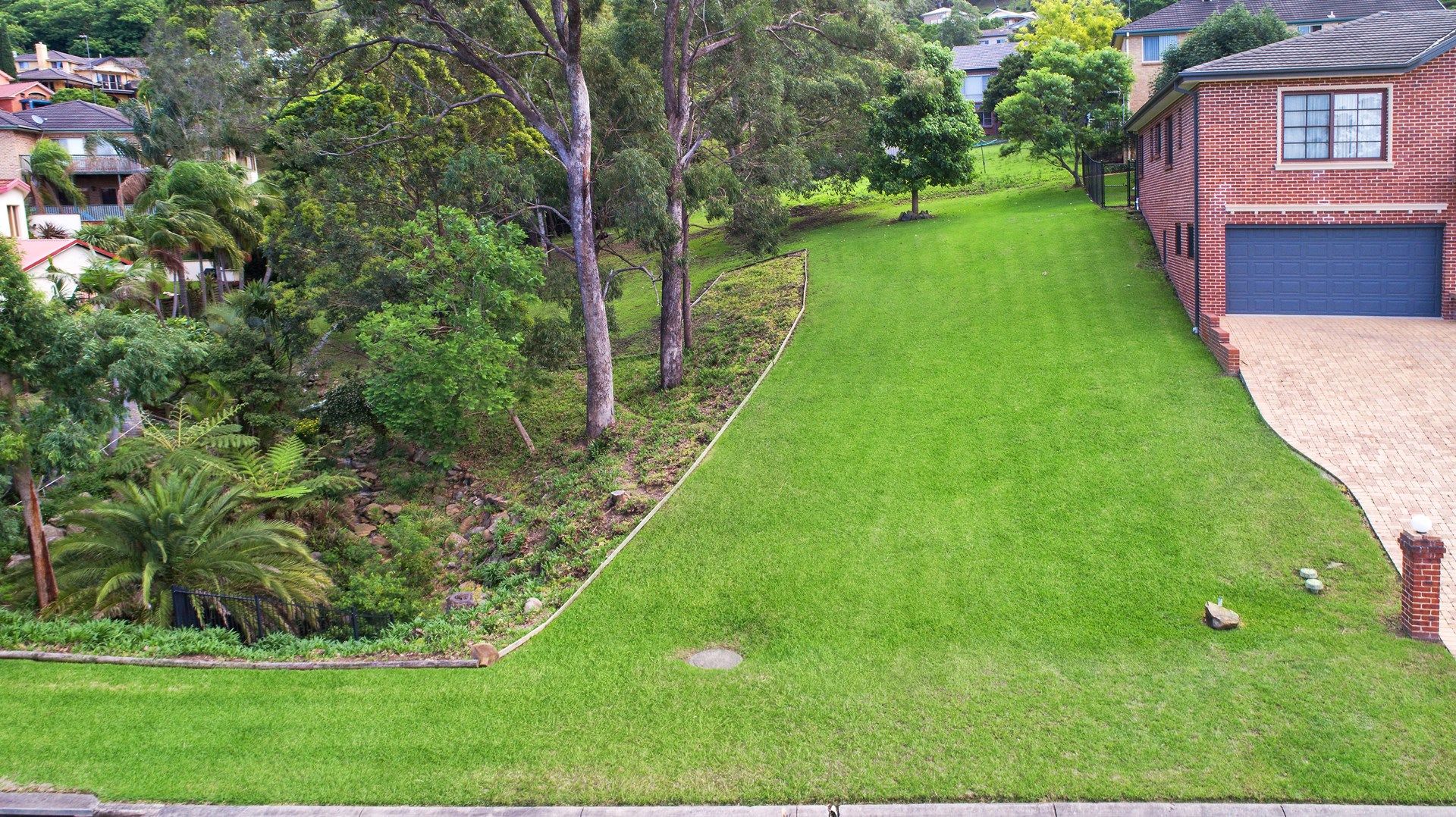 2 Canaan Avenue, Figtree NSW 2525, Image 0