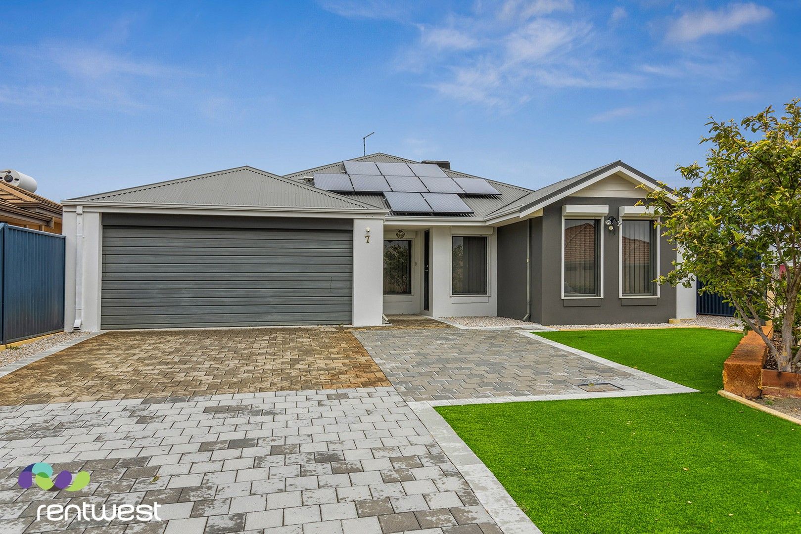 4 bedrooms House in 7 Curacoa Way BYFORD WA, 6122