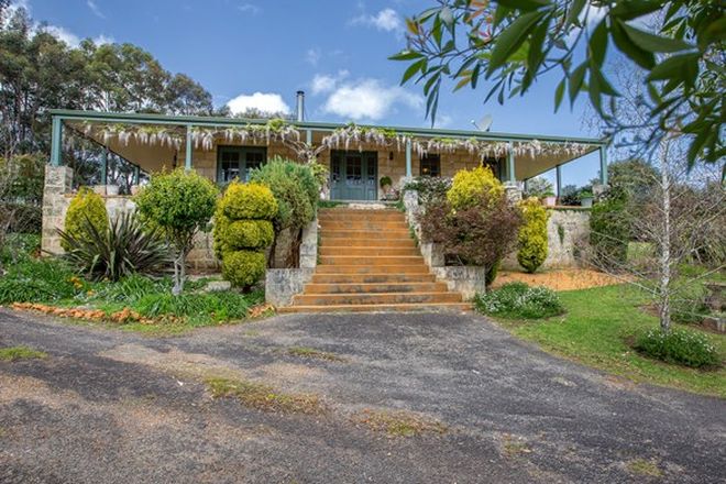 Picture of 56 Macpherson Drive, NORNALUP WA 6333