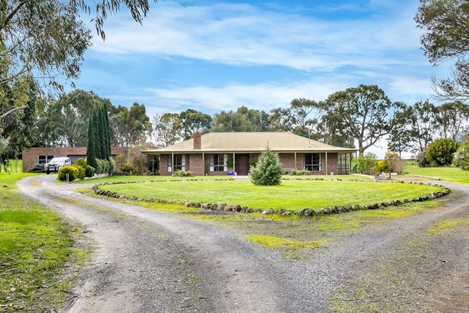 Picture of 23 Deborah Court, HADDON VIC 3351