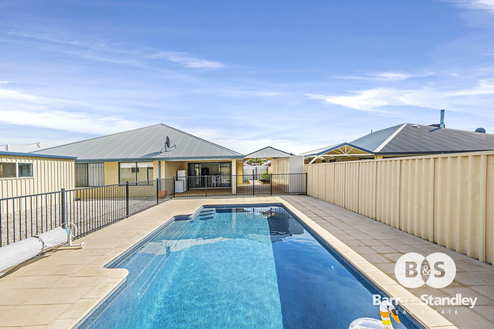 8 Gascoyne Circle, Millbridge WA 6232, Image 2