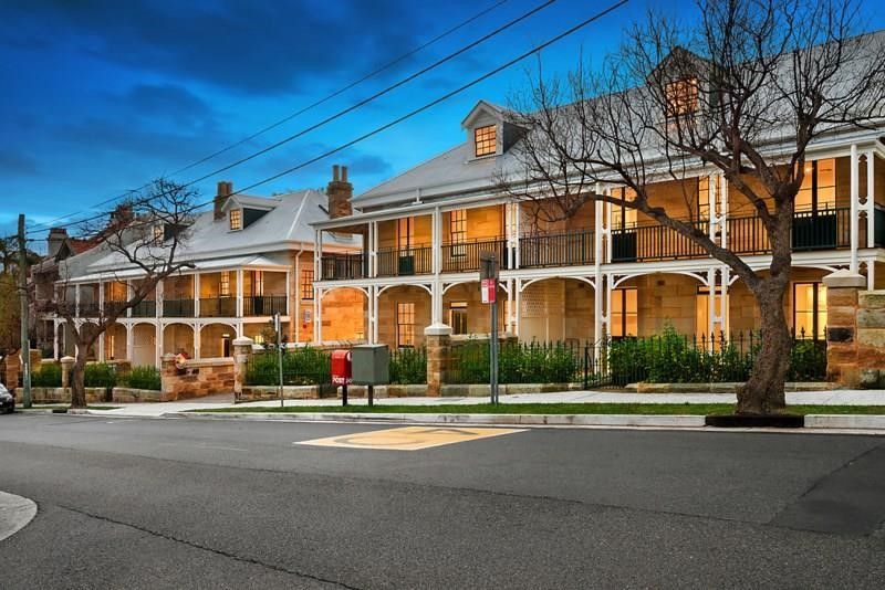 3 bedrooms Townhouse in 8/34-40 Union Street MCMAHONS POINT NSW, 2060