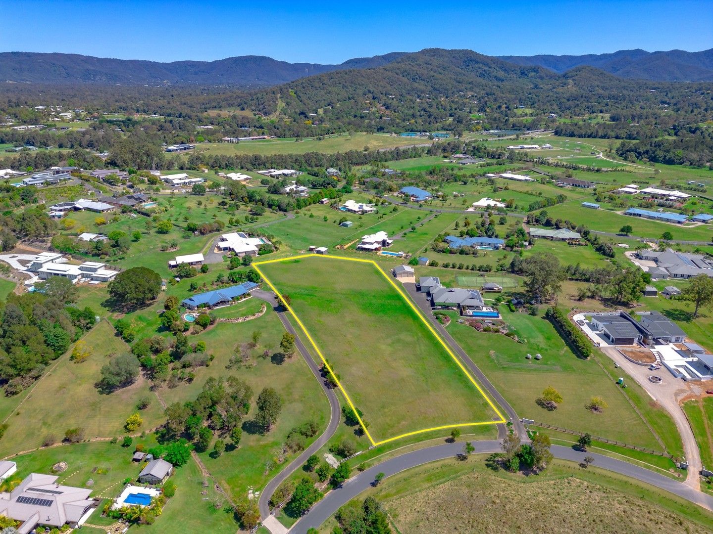 26 Sovereign Way, Samford Valley QLD 4520, Image 0