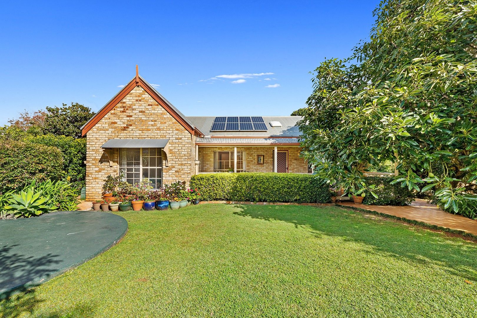 16 Griffith Street, Tamborine Mountain QLD 4272, Image 0