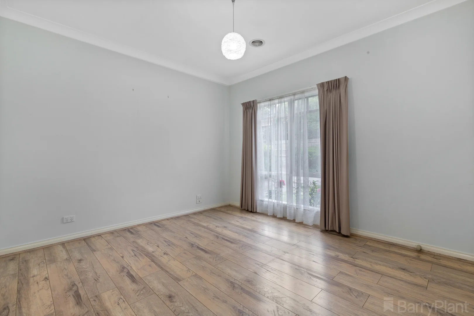 Additional image 5 of 5A Neville Street, Ringwood VIC 3134