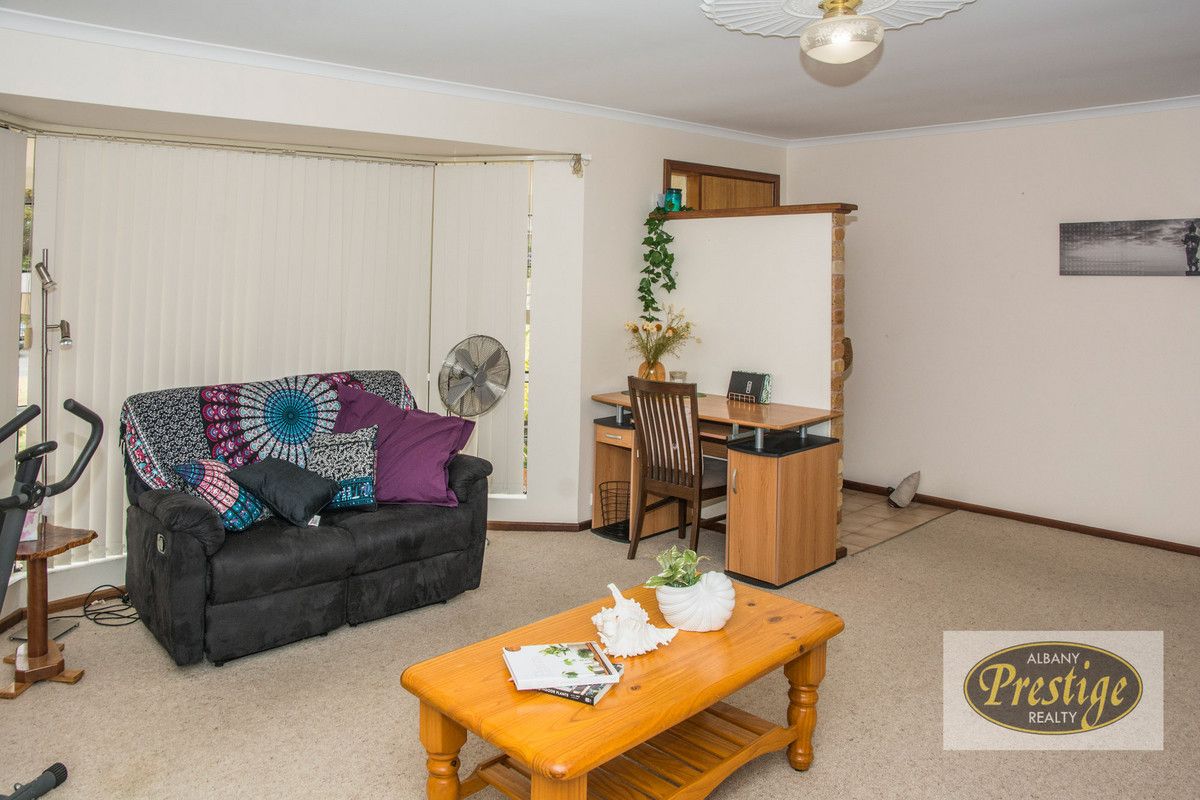 14 Erindale Court, Yakamia WA 6330, Image 1