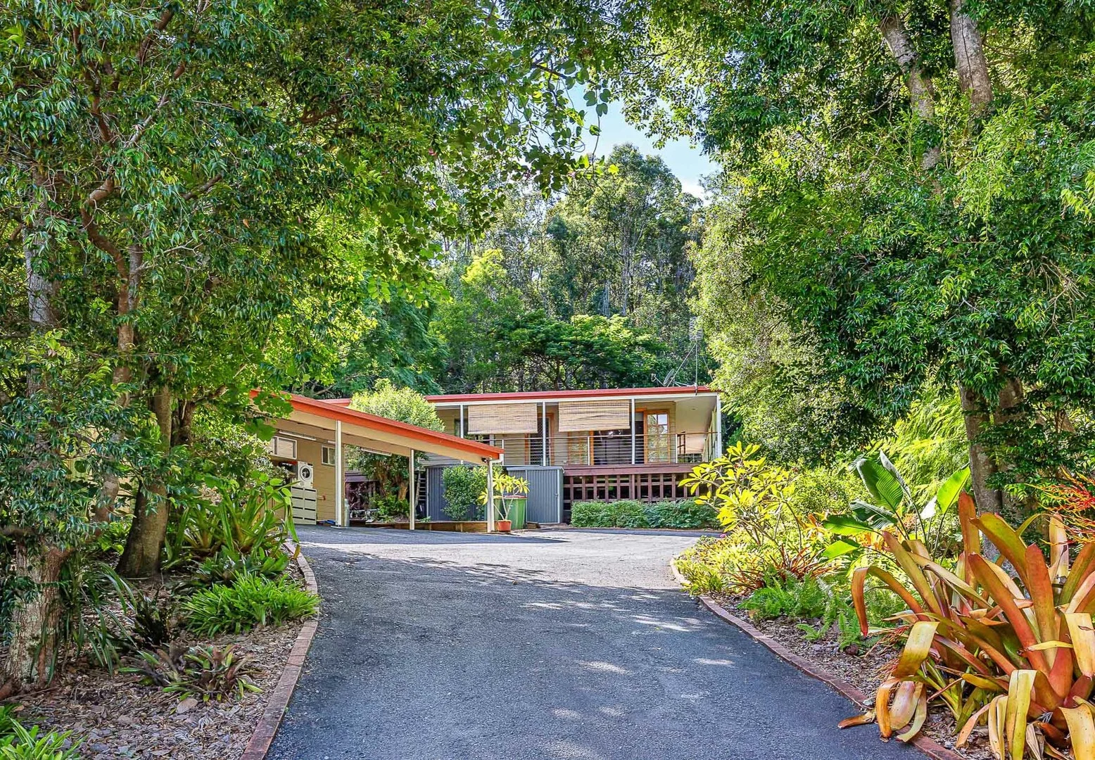 29 Random Way, Worongary QLD 4213