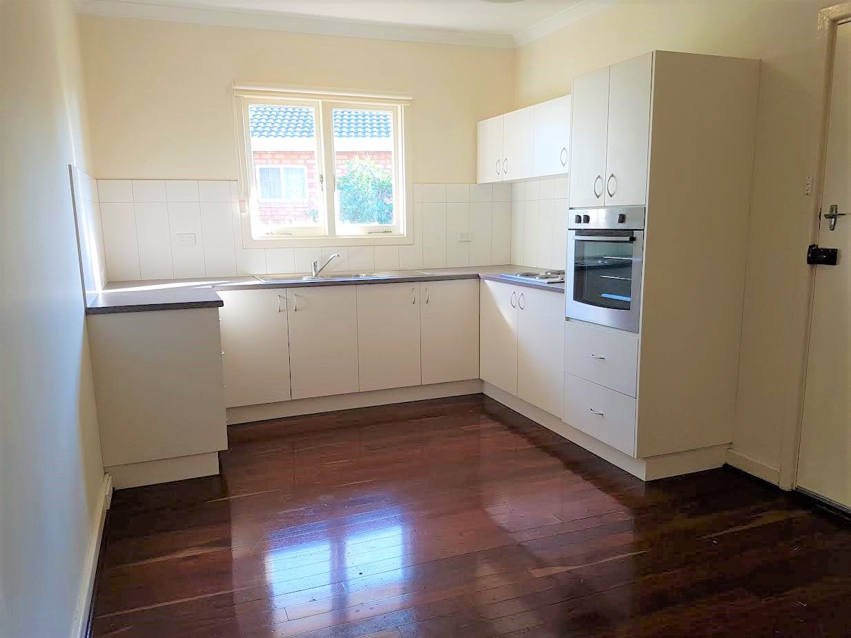 3 bedrooms House in 2 Napier Road MORLEY WA, 6062