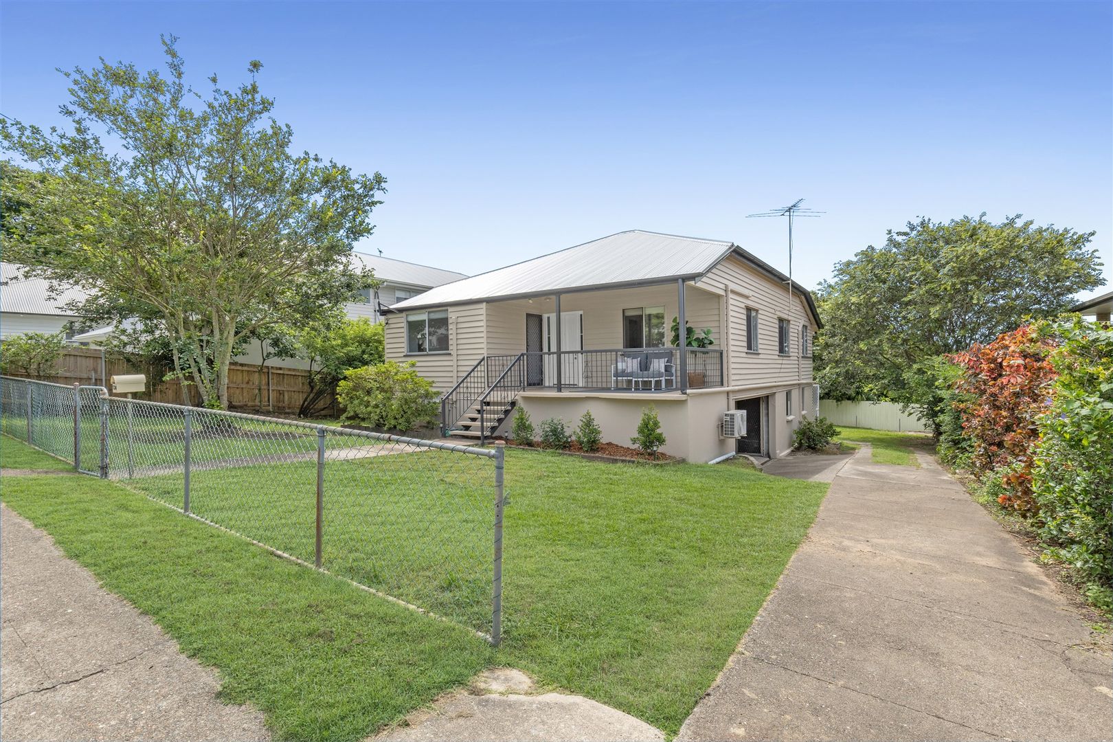 134 Gordon Street, Gordon Park QLD 4031, Image 2