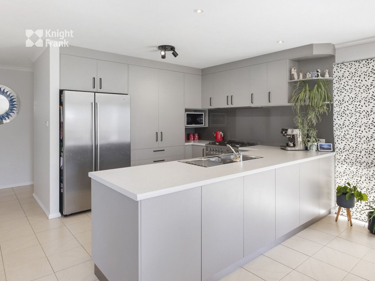 74 Beach Road, Margate TAS 7054, Image 0