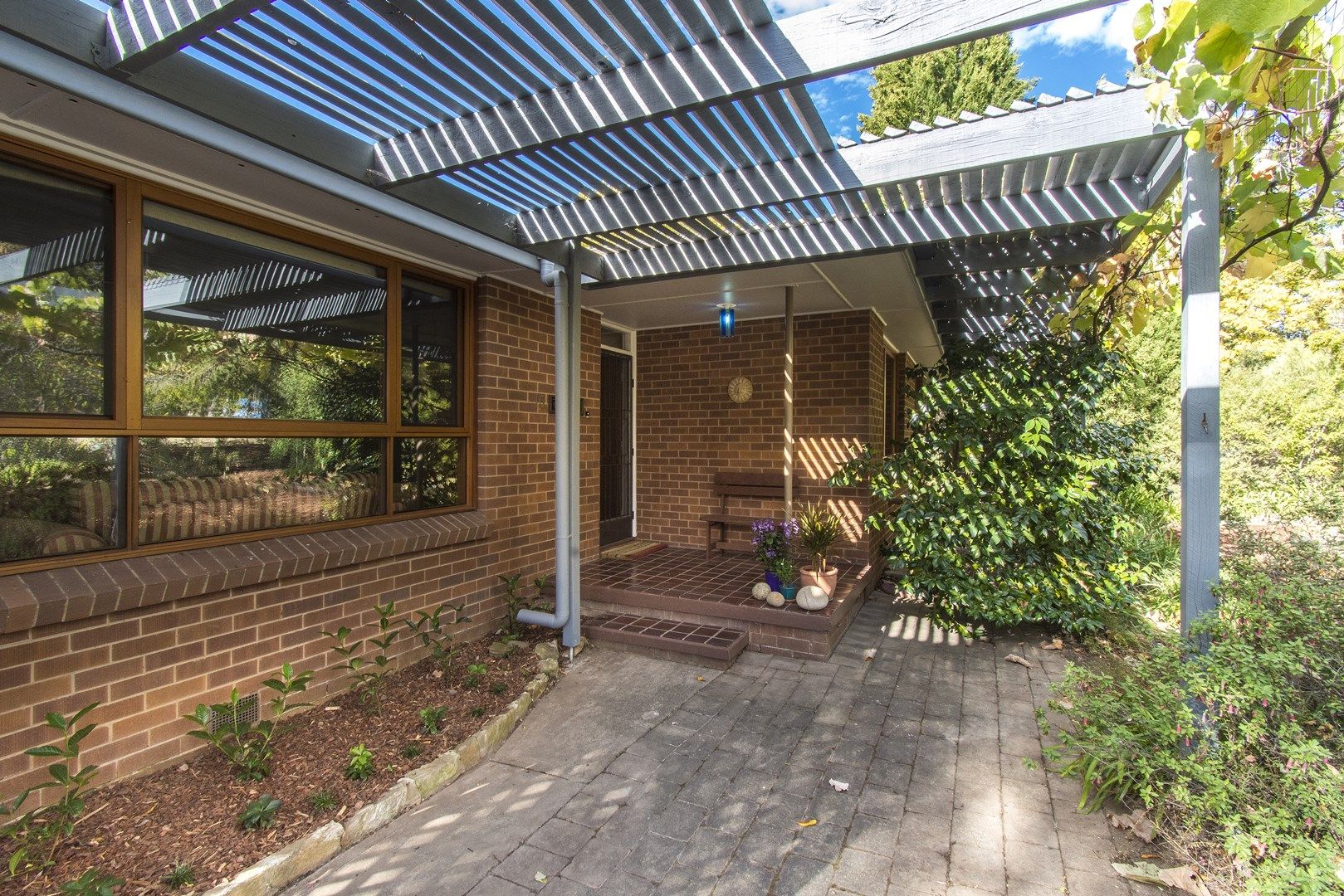 15 Mackellar Crescent, Cook ACT 2614, Image 0