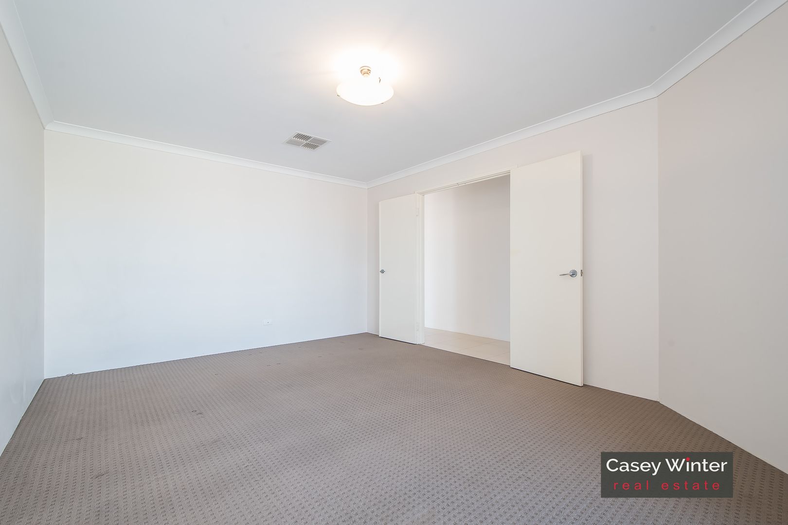 11 Eastwood Street, Ridgewood WA 6030, Image 2