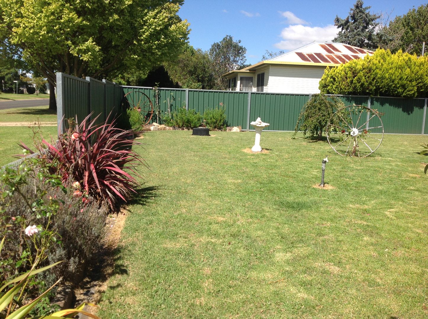 27 Bourke Street, Glen Innes NSW 2370 House For Rent 350 Domain