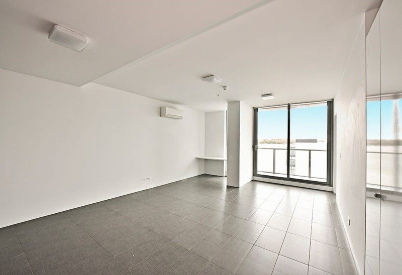 1 bedrooms Apartment / Unit / Flat in 606/201 High Street PRAHRAN VIC, 3181