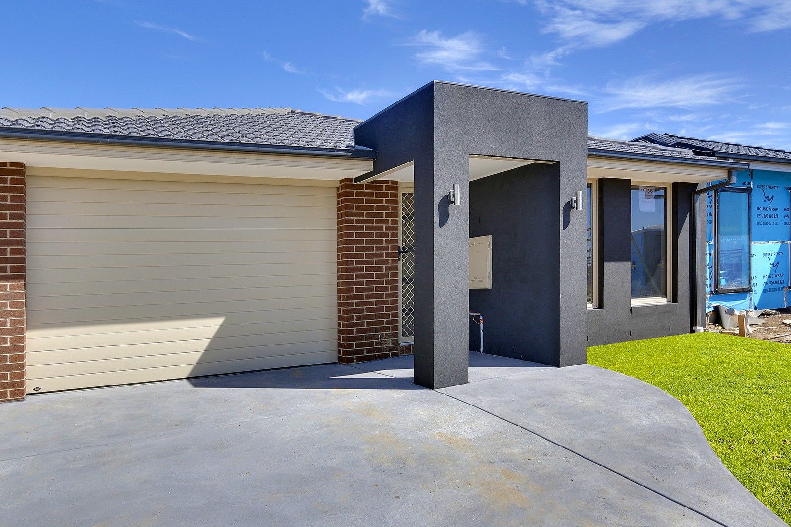 17 Elsey Way, Clyde North VIC 3978 House For Rent Domain