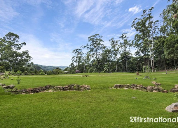 110 The Shelf Road , Tamborine Mountain QLD 4272