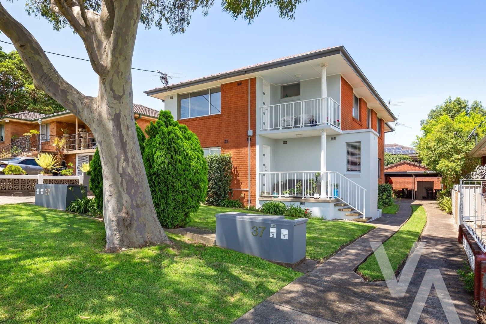 1 bedrooms Apartment / Unit / Flat in 2/37 Gamack Street MAYFIELD NSW, 2304