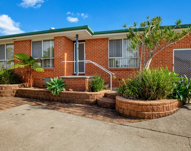 4B Coral Close, Old Bar NSW 2430