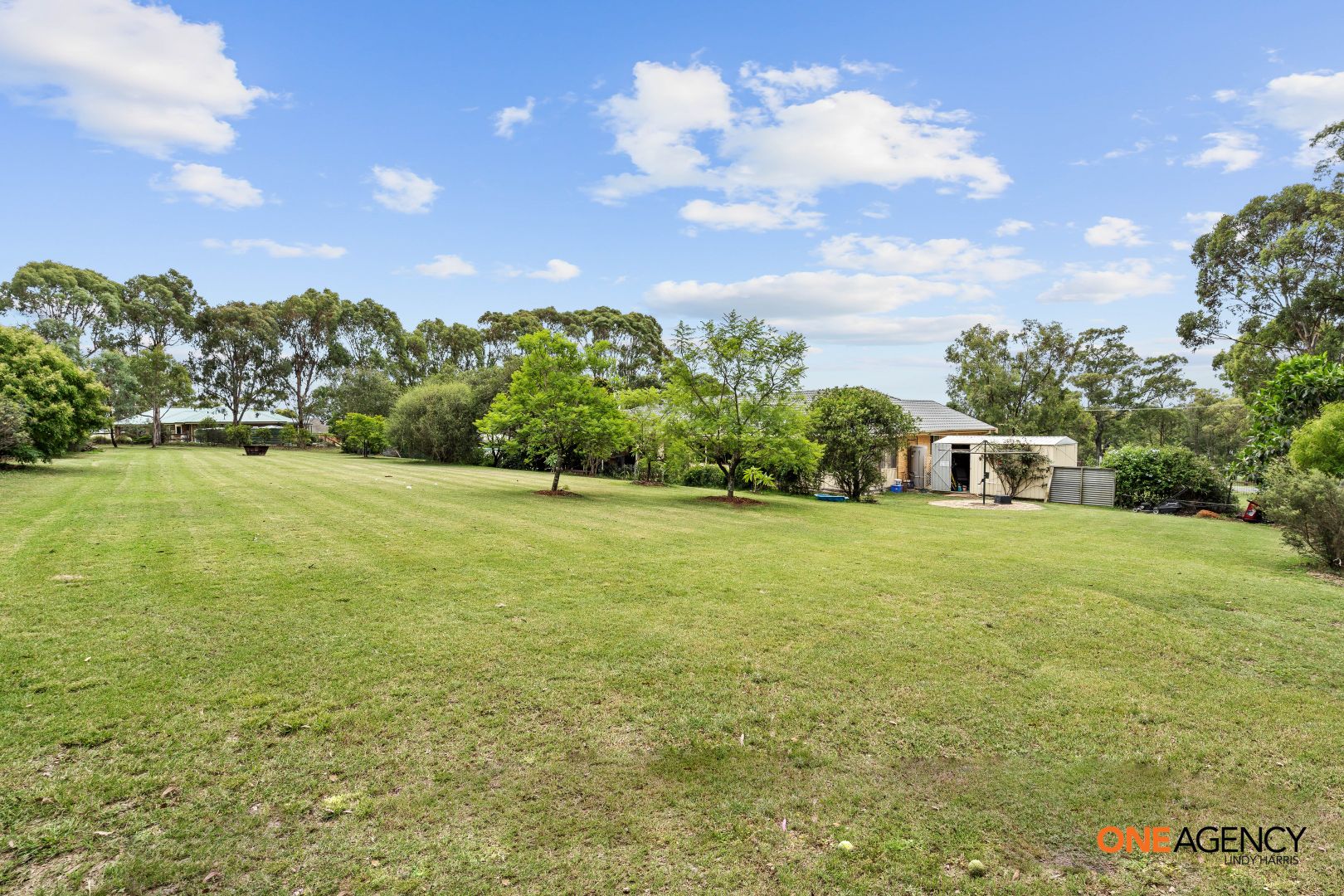 1 Llanrian Drive, Singleton NSW 2330, Image 2