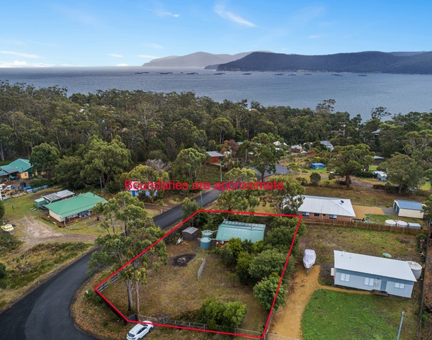 26 Fox Avenue, White Beach TAS 7184