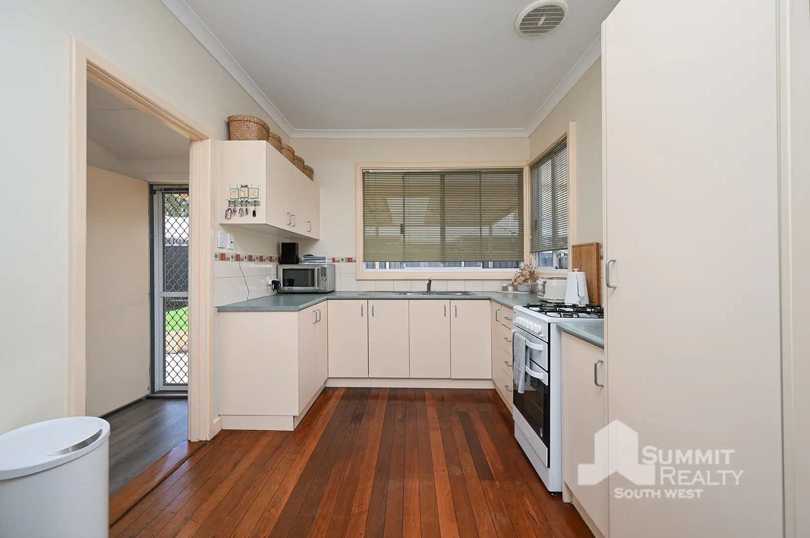 Additional image 10 of 21 Absolon Street, Carey Park WA 6230