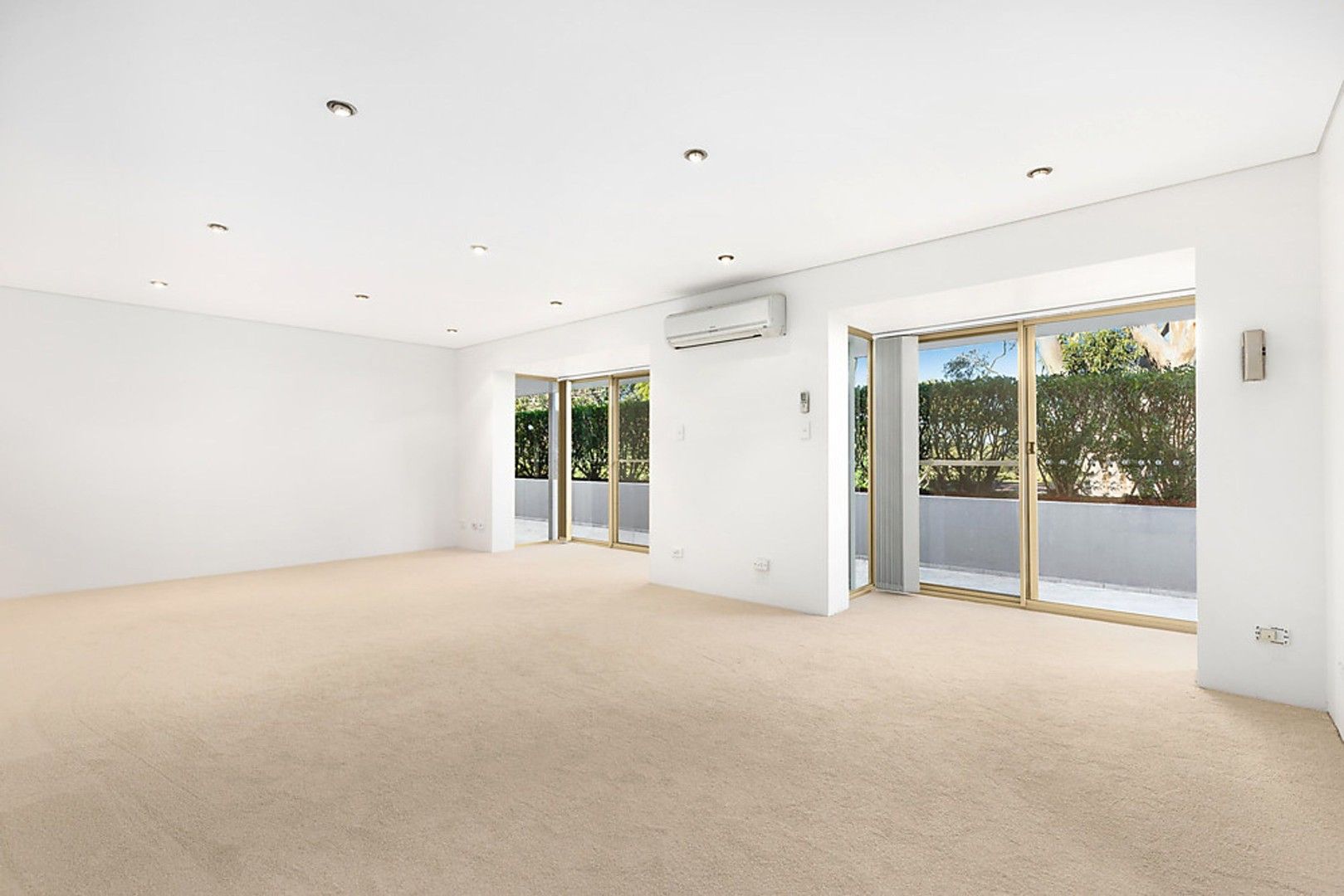 3 bedrooms Apartment / Unit / Flat in 5/680a Pacific Highway KILLARA NSW, 2071